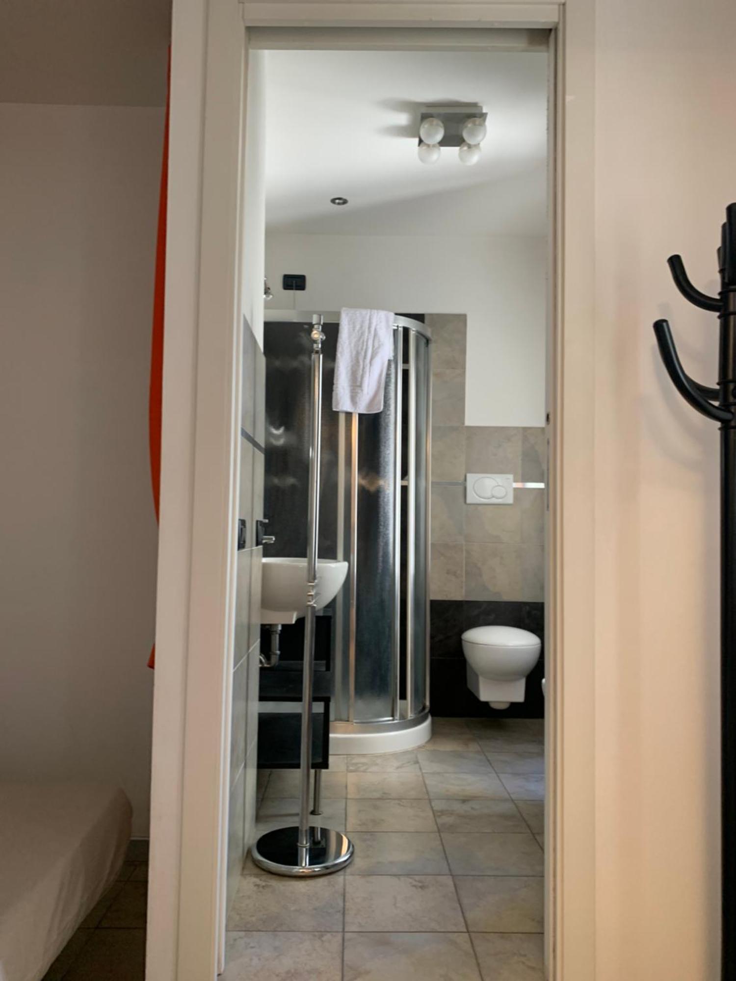 Ferienwohnung Casa Manuela Non Turisti Ma Ospiti Chioggia Exterior foto