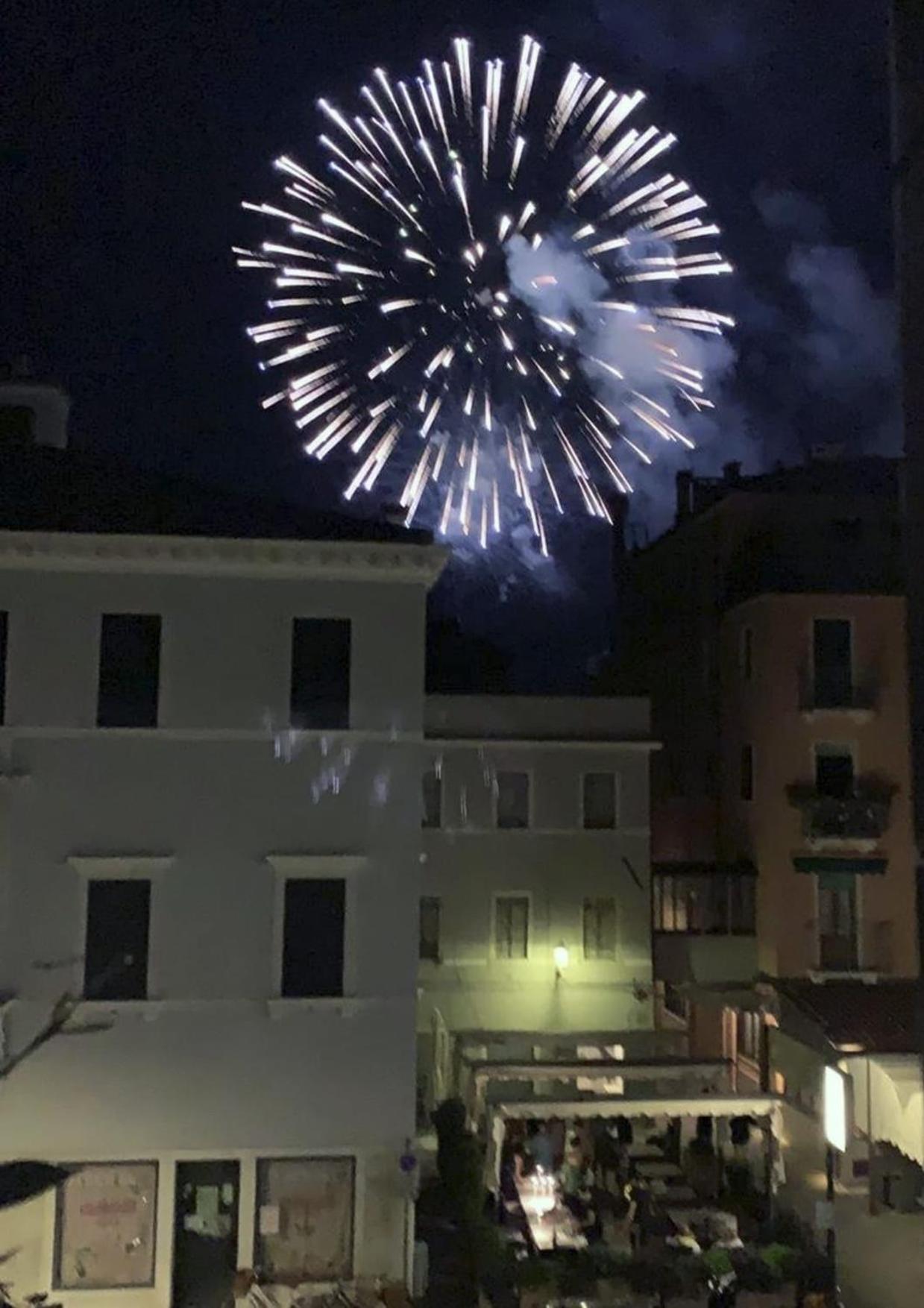 Ferienwohnung Casa Manuela Non Turisti Ma Ospiti Chioggia Exterior foto